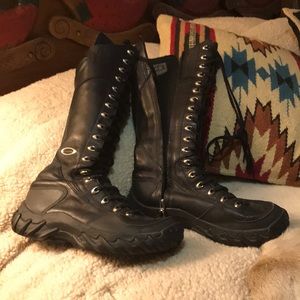 Black leather Oakley motorcycle boots